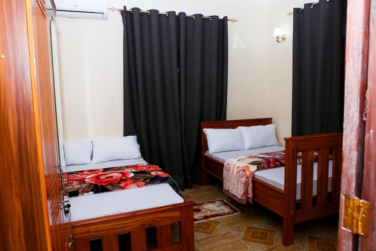 Chibuba Airport Accommodation Daressalam Exterior foto